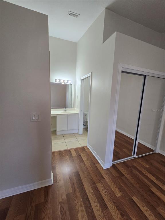 Building Photo - 2790 Club Cortile Cir