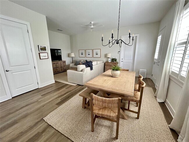 Building Photo - 1412 Brookdale Ct