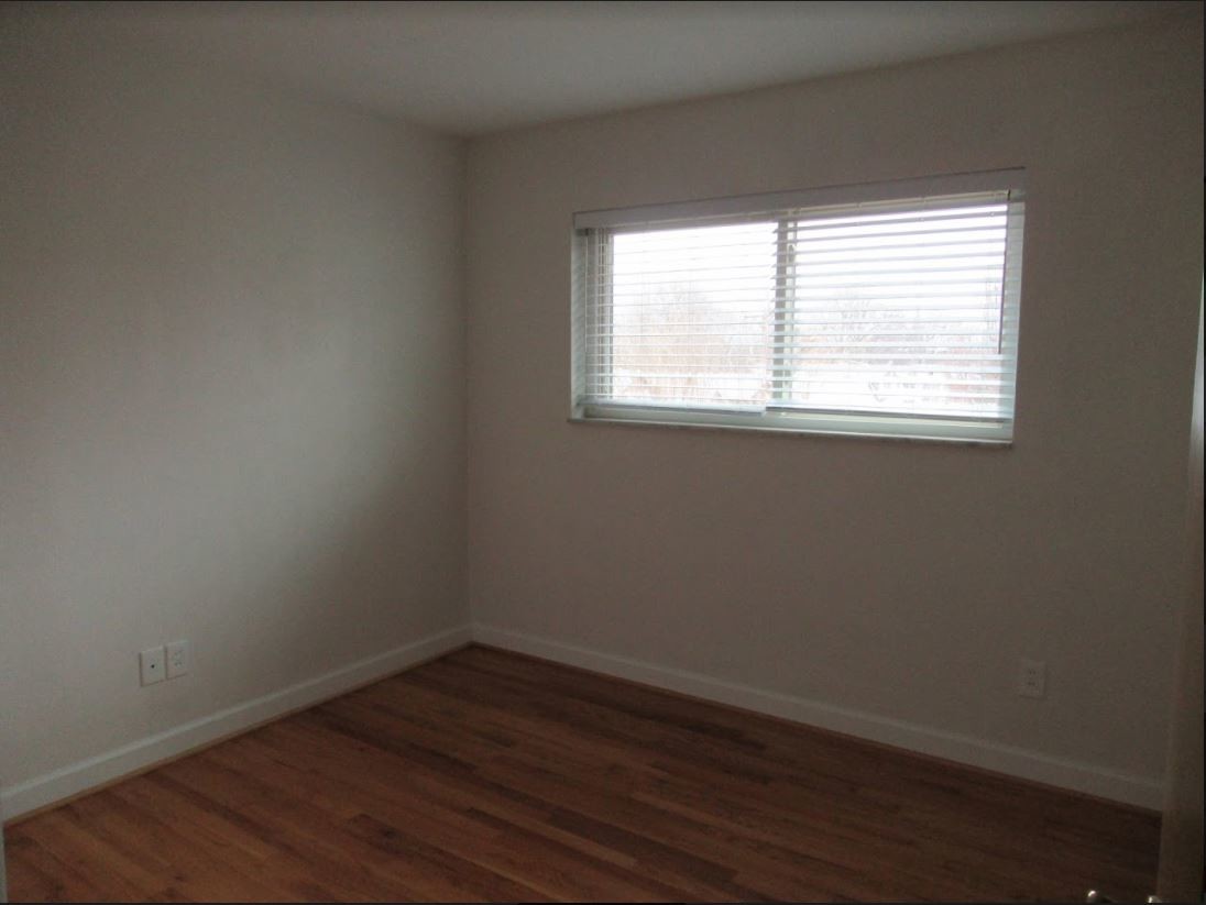 Second Bedroom cont. - 5400 Eichelberger St