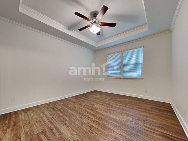 Building Photo - 567 Tumbled Stone Way