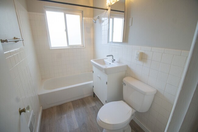 Building Photo - 2410 S Ogden St