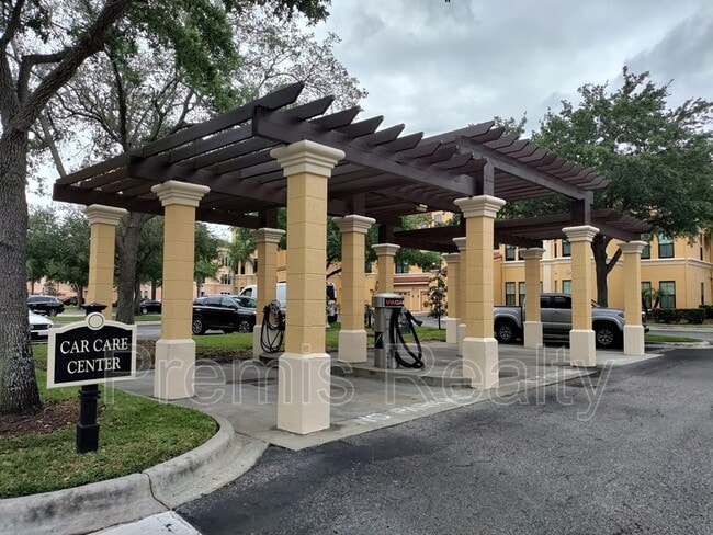 Building Photo - 2721 Via Murano