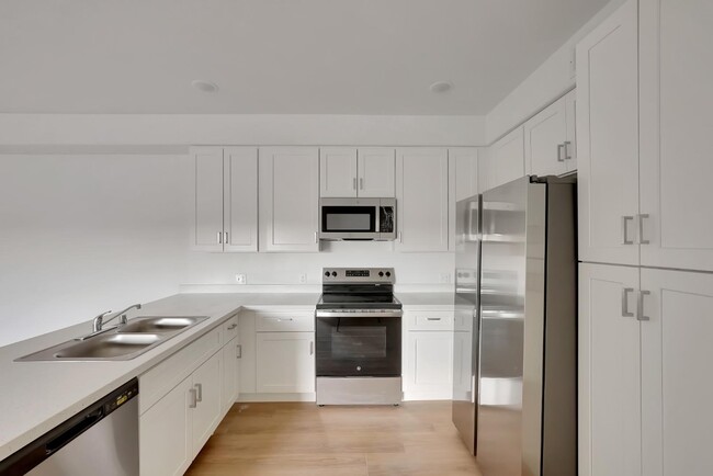 Building Photo - 2038 Millennium Way