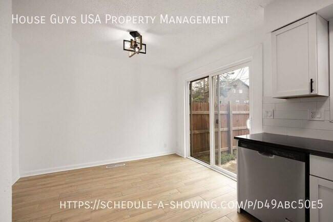 Building Photo - 9426 Reeder Dr