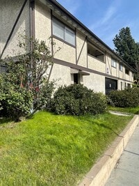 Building Photo - 6003 Craner Ave