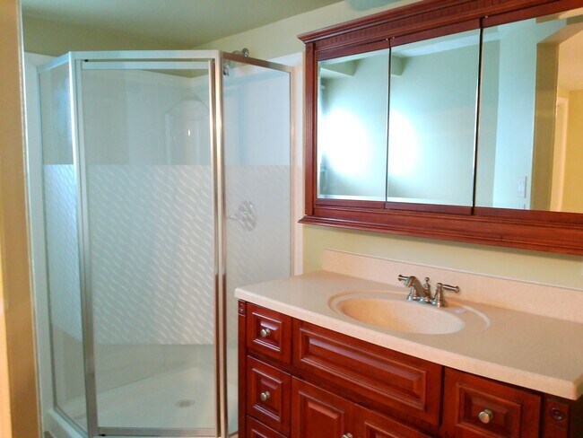 Building Photo - 3425 Monterrey St