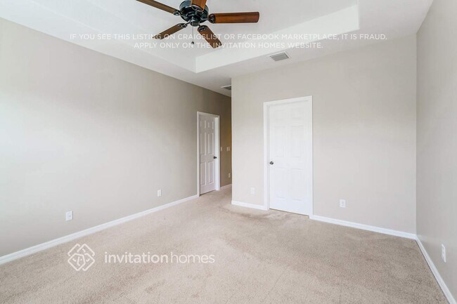 Building Photo - 11118 Great Neck Rd