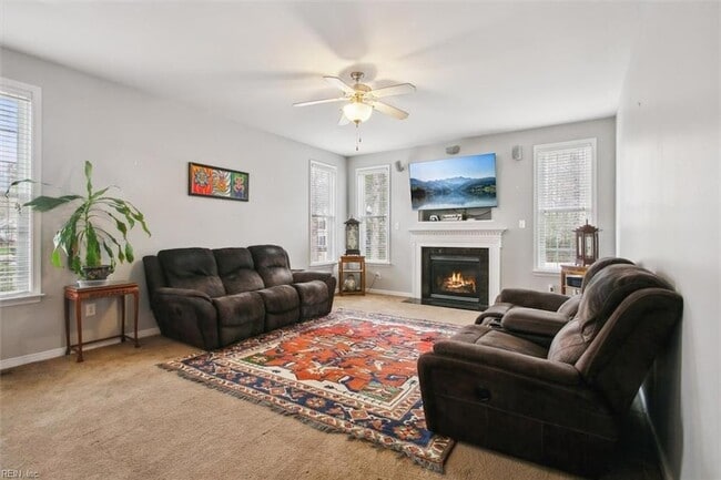 Building Photo - 5681 Regal Ct