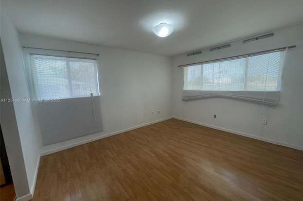 Building Photo - 9727 Hammocks Blvd