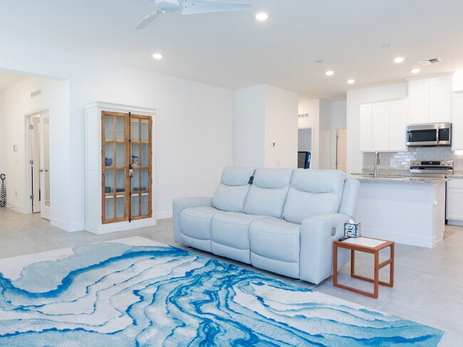 Building Photo - Move in now with zero deposit! This stunni...