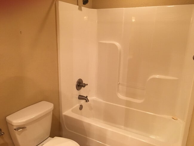 Building Photo - Salem Heights Subdivision