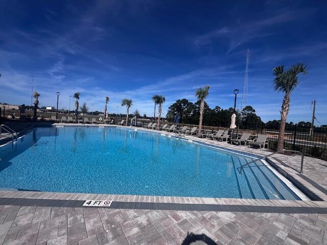 Building Photo - 2587 Cliff Hollow Cir