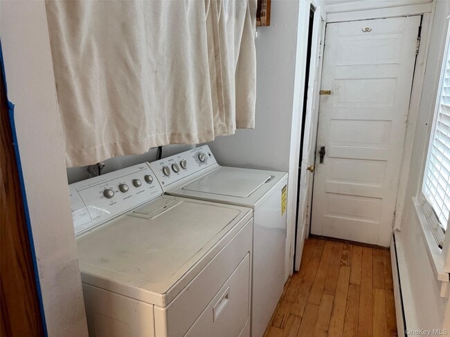 Building Photo - 182 Maple Hill Rd