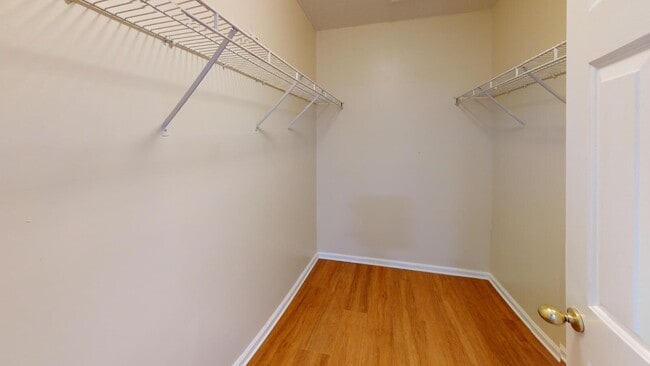 Building Photo - "Charming 3-Bedroom Home on Sweetbriar Lane with Hardwood Elegance!"