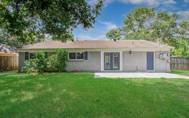 Building Photo - 11403 Braewick Dr