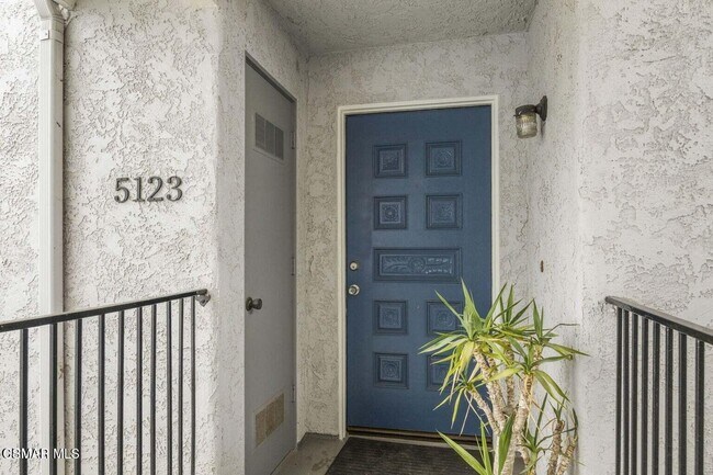 Building Photo - 5123 Longfellow Way