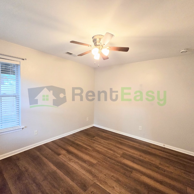 Building Photo - 3023 Bay Shore Ln