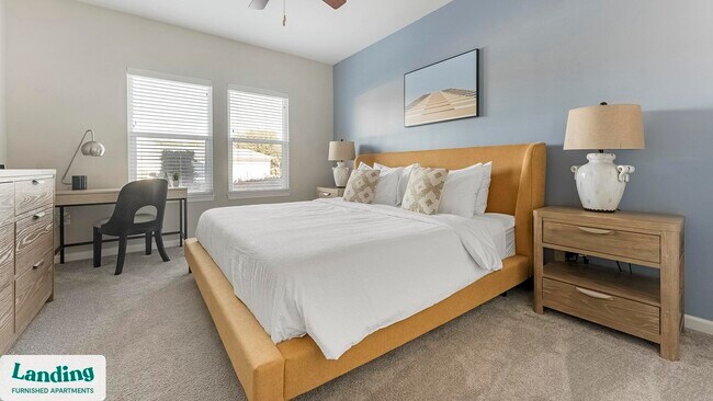 Building Photo - 915 Brentmoor Dr