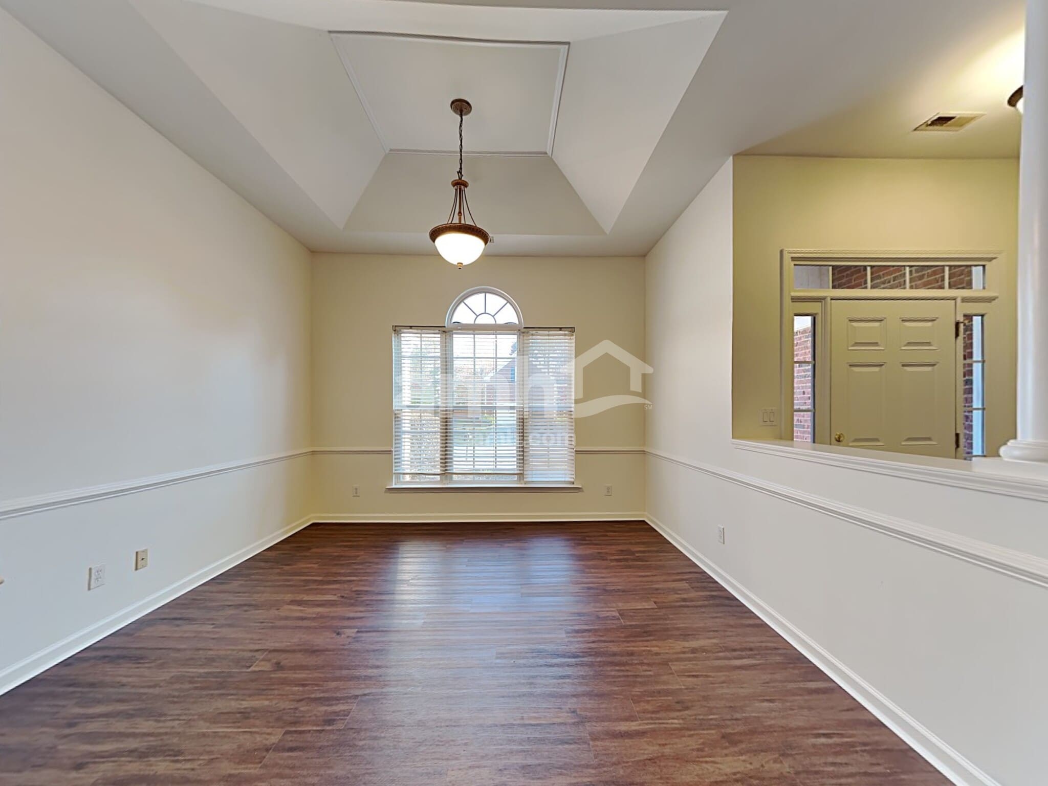 Building Photo - 5 Red Jonathan Ct