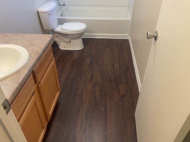 Building Photo - 3752 Rancher Loop NE