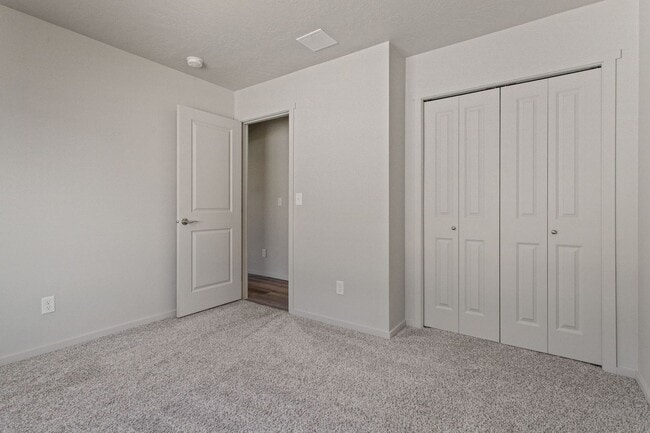 Building Photo - Stunning 3 Bed, 2 Bath Rancher in Spokane Valley!