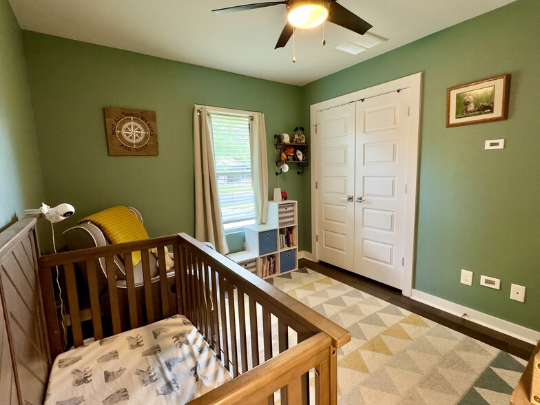 Building Photo - 5307 Wellington Dr