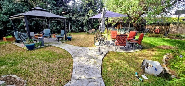 Building Photo - 10551 Karmont Ave