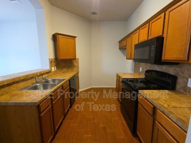 Building Photo - 1504 Muirfield Bend Dr