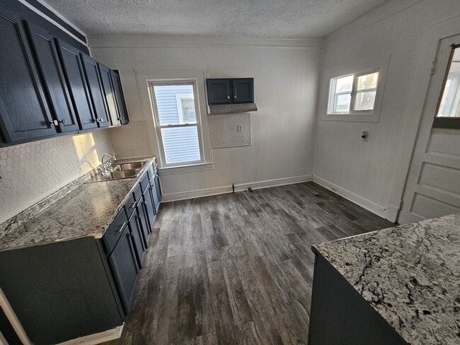 Building Photo - 3788 W 34th St