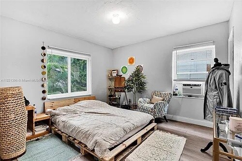 Building Photo - 1711 Washington St