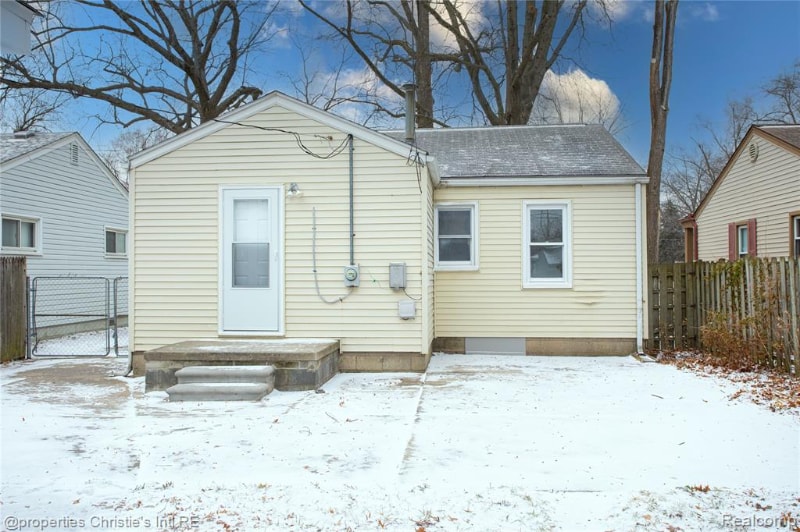 Building Photo - 6027 Wilmer St