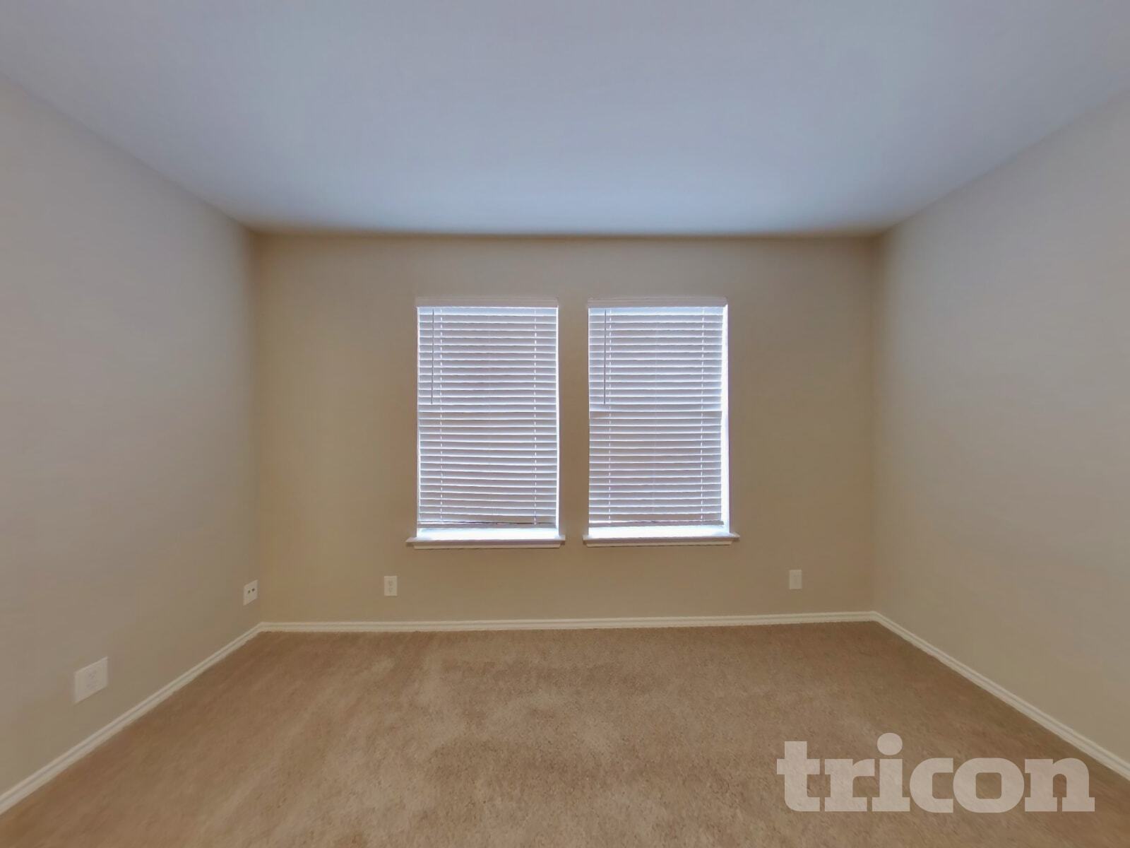 Building Photo - 3839 Cherokee Blvd