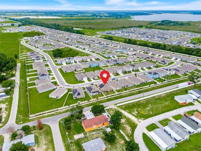 Building Photo - 3041 Tobago Dr