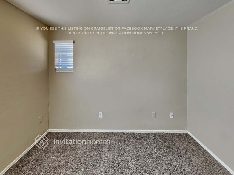 Building Photo - 8717 E Kiva Ave