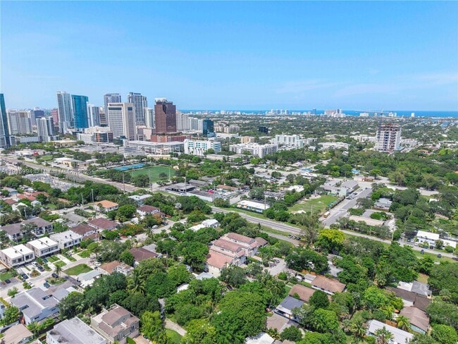 Building Photo - 217 SW 11th St