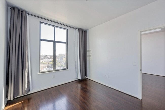 Building Photo - 3801 San Pablo Ave