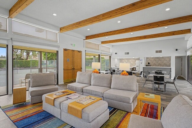 Building Photo - AVAILABLE NOW!! 2 Bedroom 3 Bathroom condo in Palm Springs!