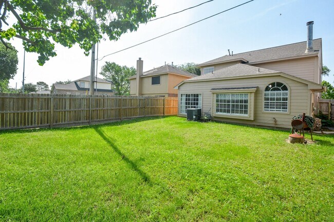 Building Photo - 5204 Breckenridge Dr