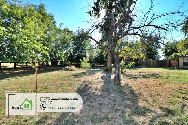 Building Photo - 4207 Balls Ferry Rd