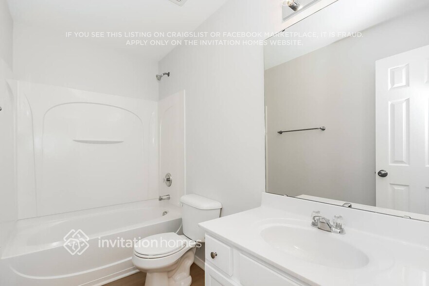 Building Photo - 849 Willow Creek Dr