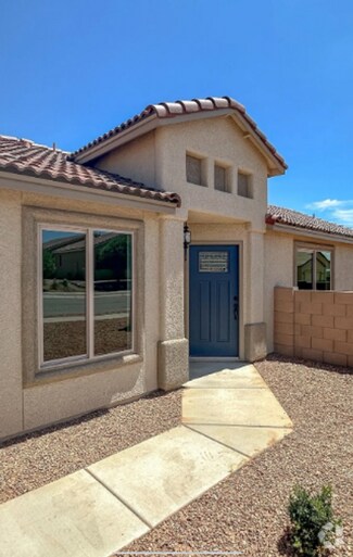 Building Photo - Modern Benson Home For Rent