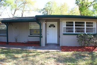 Building Photo - 595 Brentwood Dr