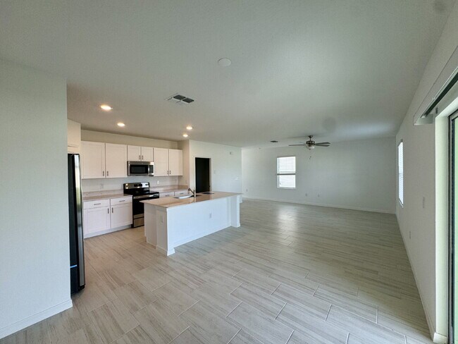 Building Photo - 11738 Radiant Shr Lp