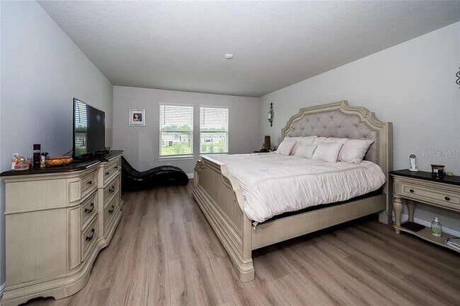 Building Photo - 26082 Woven Wicker Bnd