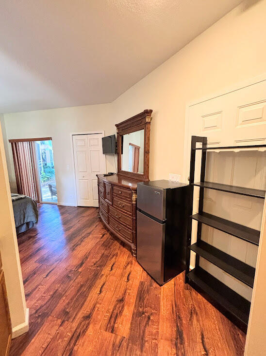 Building Photo - 8946 Sandshot Ct