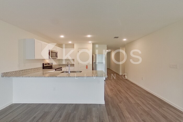 Building Photo - 8475 W 98th Ave