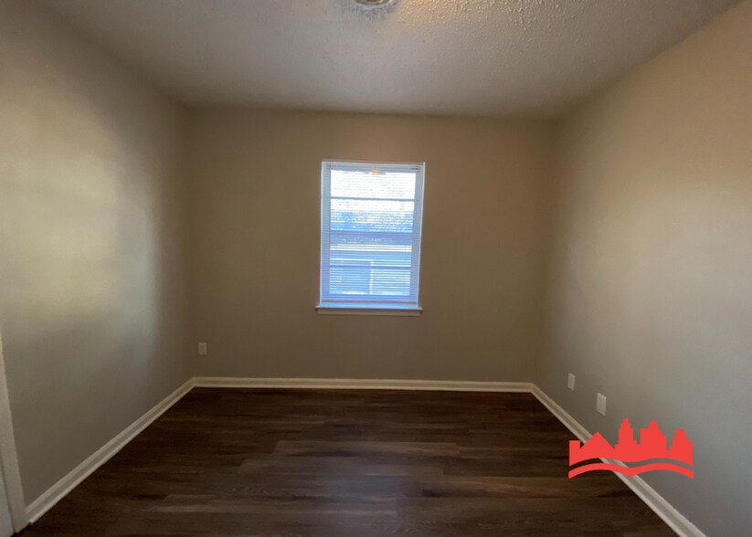 Building Photo - 745 Harahan Rd