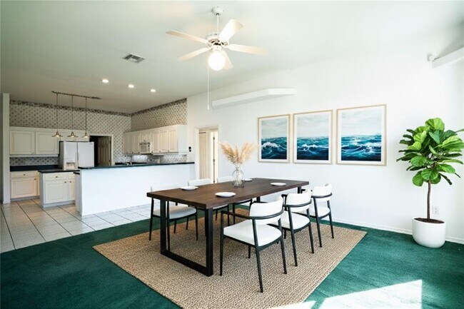 Building Photo - 681 Powder Horn Row