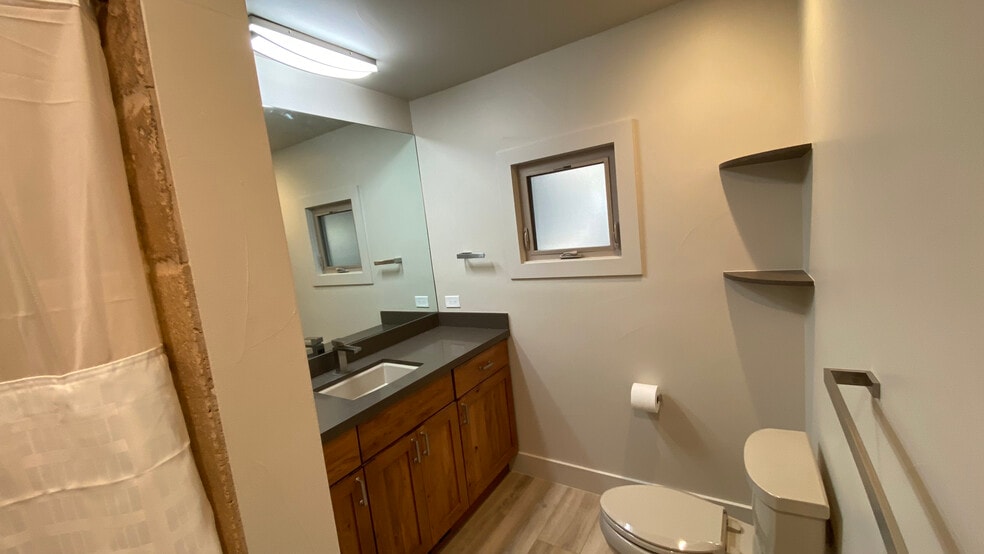 Building Photo - 13405 Donner Pass Rd