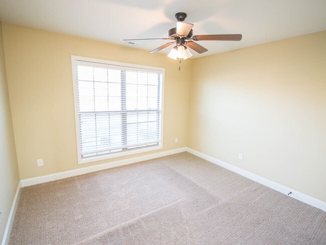 Building Photo - Minutes to Mazda Toyota and Amazon. Fenced back yard